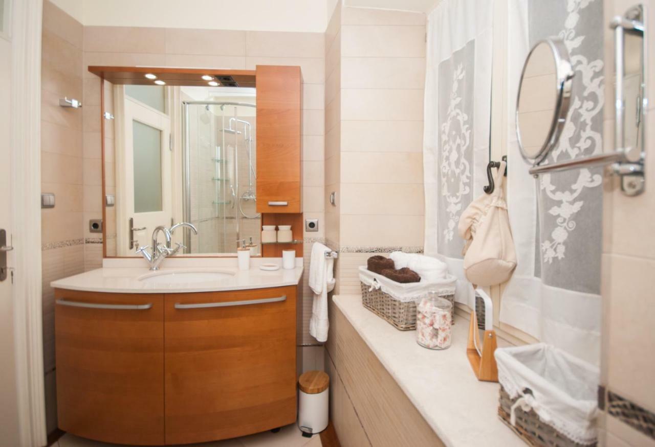 Stone Pearl Heritage Luxury Suite Split Buitenkant foto